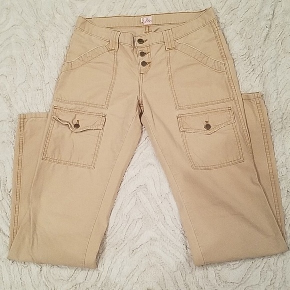 cargo pants with front thigh pockets